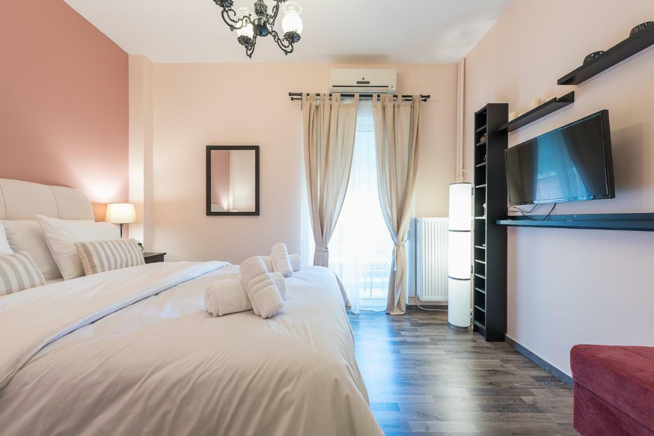 Mini Apartment *